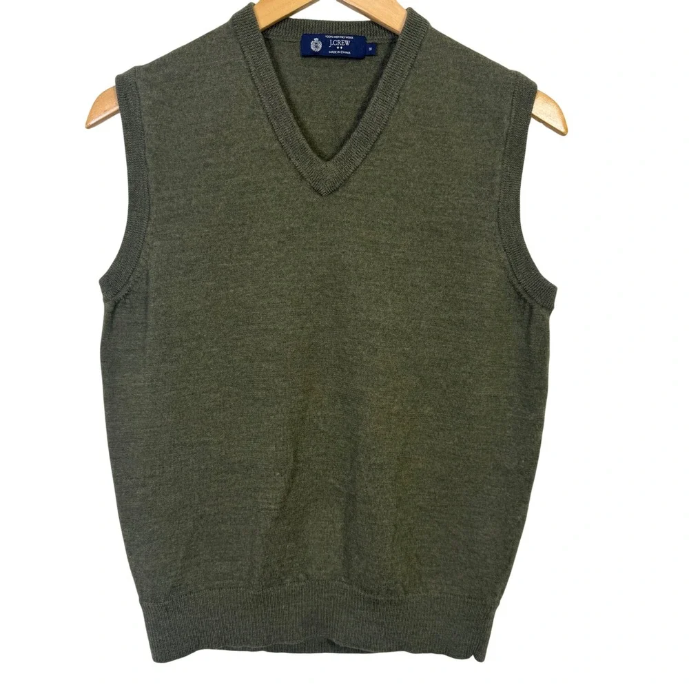 J.‎ Crew Mens Sweater Vest Medium Merino Wool Olive Green V Neck *Flaw